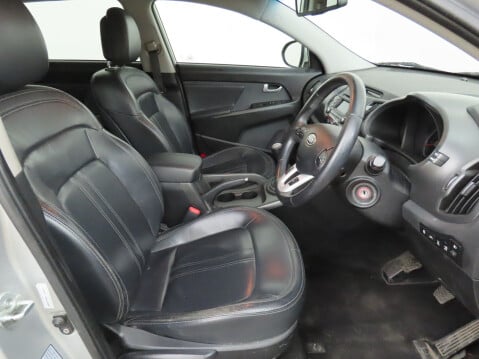 Kia Sportage FIRST EDITION 7