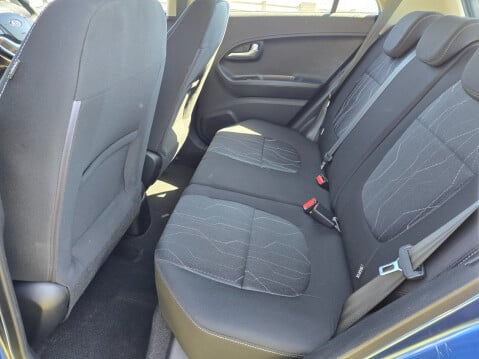 Kia Picanto 2 27