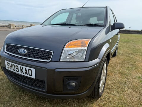 Ford Fusion FUSION PLUS 28