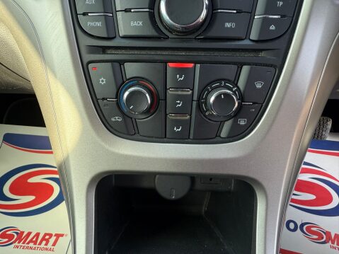 Vauxhall Astra EXCITE 25