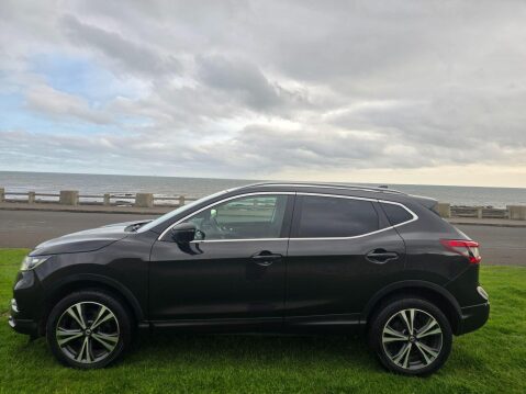 Nissan Qashqai 1.5 dCi N-Connecta Euro 6 (s/s) 5dr 9