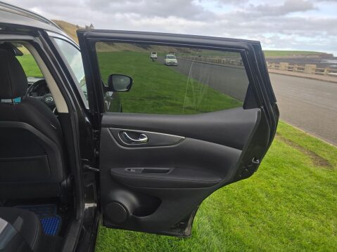 Nissan Qashqai 1.5 dCi N-Connecta Euro 6 (s/s) 5dr 27