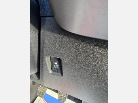 Peugeot 108 1.0 Active Euro 6 3dr 22