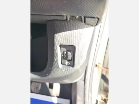 Toyota Aygo 1.0 VVT-i Mode Euro 5 5dr 21