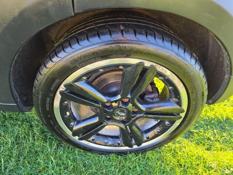 Mini Countryman 2.0 Cooper SD Auto ALL4 Euro 5 5dr 33