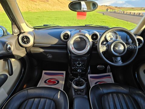 Mini Countryman 2.0 Cooper SD Auto ALL4 Euro 5 5dr 16