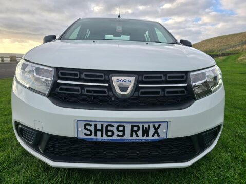Dacia Sandero 1.0 SCe Essential Euro 6 5dr 6