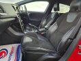 Volvo V40 2.0 D2 R-Design Euro 6 (s/s) 5dr 40