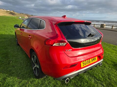 Volvo V40 2.0 D2 R-Design Euro 6 (s/s) 5dr 4