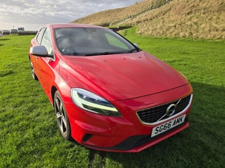 Volvo V40 2.0 D2 R-Design Euro 6 (s/s) 5dr