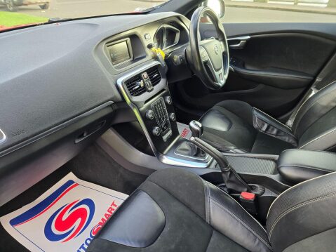Volvo V40 2.0 D2 R-Design Euro 6 (s/s) 5dr 16