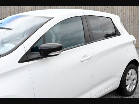 Renault Zoe EXPRESSION 5d 88 BHP Lovely Condition, Great City Car! 14