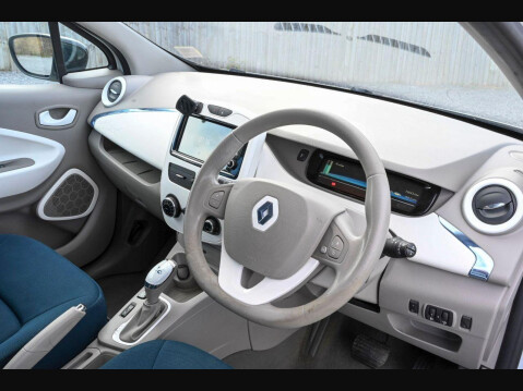 Renault Zoe EXPRESSION 5d 88 BHP Lovely Condition, Great City Car! 21