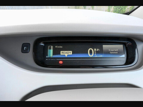 Renault Zoe EXPRESSION 5d 88 BHP Lovely Condition, Great City Car! 28