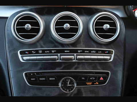 Mercedes-Benz C Class 2.1 C250d AMG Line G-Tronic+ Euro 6 (s/s) 5dr 25