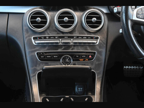 Mercedes-Benz C Class 2.1 C250d AMG Line G-Tronic+ Euro 6 (s/s) 5dr 26