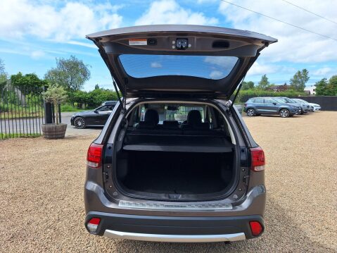 Mitsubishi Outlander 2.0h 12kWh GX4h CVT 4WD Euro 6 (s/s) 5dr 7