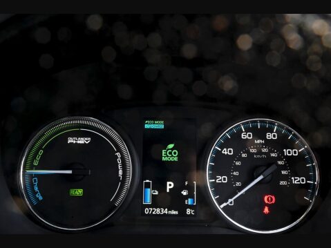 Mitsubishi Outlander 2.0h 12kWh GX4h CVT 4WD Euro 6 (s/s) 5dr 27