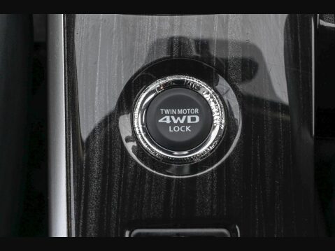 Mitsubishi Outlander 2.0h 12kWh GX4h CVT 4WD Euro 6 (s/s) 5dr 33