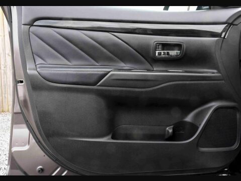 Mitsubishi Outlander 2.0h 12kWh GX4h CVT 4WD Euro 6 (s/s) 5dr 35