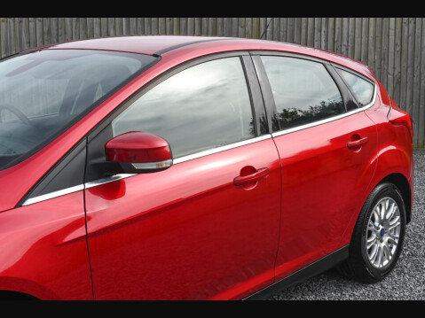 Ford Focus 1.6 Titanium Euro 5 5dr 13