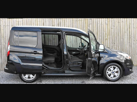 Ford Tourneo Connect 1.6 EcoBoost Titanium Auto Euro 5 5dr 24
