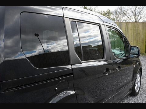 Ford Tourneo Connect 1.6 EcoBoost Titanium Auto Euro 5 5dr 16