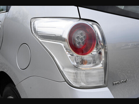 Toyota Verso 2.0 D-4D TR Euro 5 5dr 10