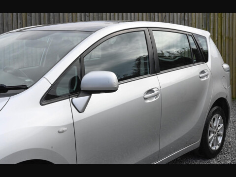 Toyota Verso 2.0 D-4D TR Euro 5 5dr 14