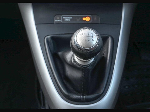 Toyota Verso 2.0 D-4D TR Euro 5 5dr 31