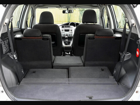 Toyota Verso 2.0 D-4D TR Euro 5 5dr 43