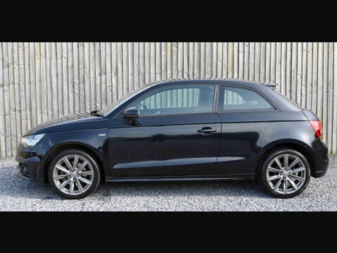 Audi A1 1.4 TFSI S line Style Edition Euro 5 (s/s) 3dr 15