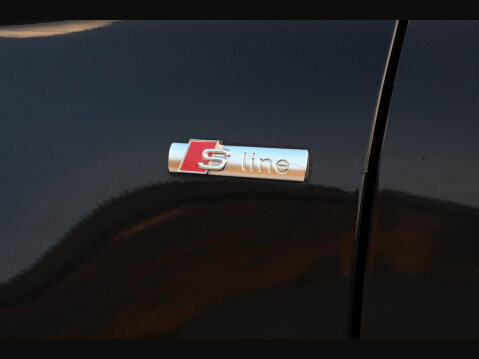 Audi A1 1.4 TFSI S line Style Edition Euro 5 (s/s) 3dr 46