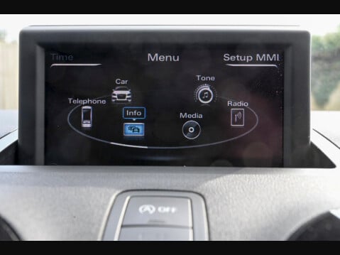 Audi A1 1.4 TFSI S line Style Edition Euro 5 (s/s) 3dr 23