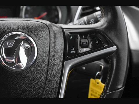 Vauxhall Mokka 1.6i Exclusiv 2WD Euro 6 (s/s) 5dr 36