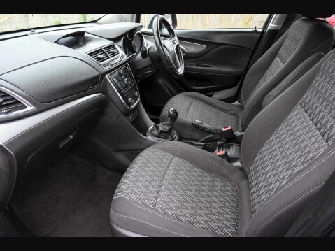 Vauxhall Mokka 1.6i Exclusiv 2WD Euro 6 (s/s) 5dr 43