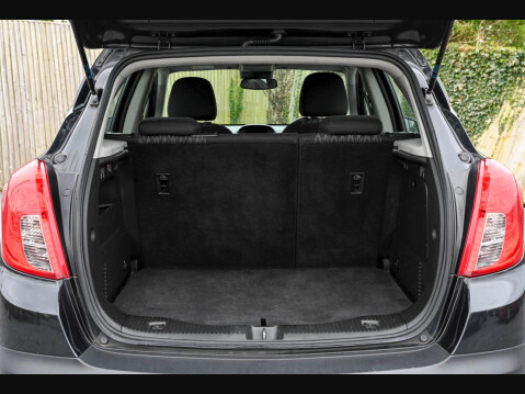 Vauxhall Mokka 1.6i Exclusiv 2WD Euro 6 (s/s) 5dr 47