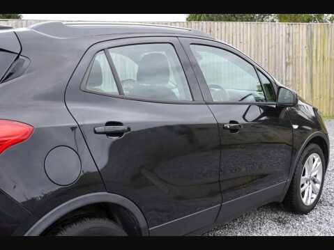 Vauxhall Mokka 1.6i Exclusiv 2WD Euro 6 (s/s) 5dr 17