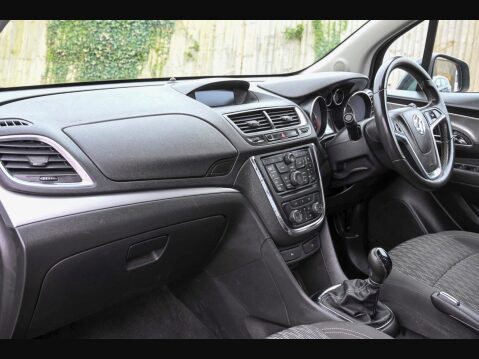 Vauxhall Mokka 1.6i Exclusiv 2WD Euro 6 (s/s) 5dr 22
