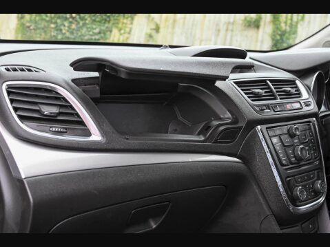 Vauxhall Mokka 1.6i Exclusiv 2WD Euro 6 (s/s) 5dr 23