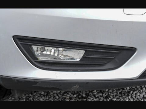 Ford Focus 1.5 TDCi Zetec Edition Euro 6 (s/s) 5dr 4