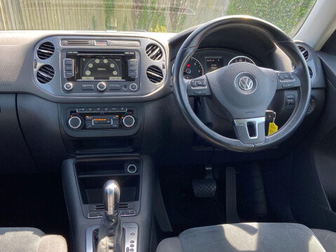 Volkswagen Tiguan 2.0 TDI BlueMotion Tech Match DSG 4WD Euro 5 (s/s) 5dr 14