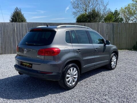 Volkswagen Tiguan 2.0 TDI BlueMotion Tech Match DSG 4WD Euro 5 (s/s) 5dr 9