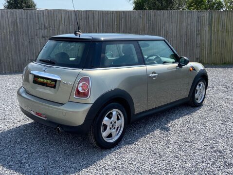 Mini Hatch 1.6 Cooper Euro 5 3dr 9