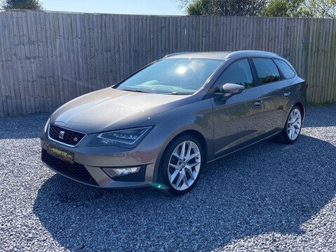 SEAT Leon 2.0 TDI CR FR Sport Tourer Euro 5 (s/s) 5dr 4