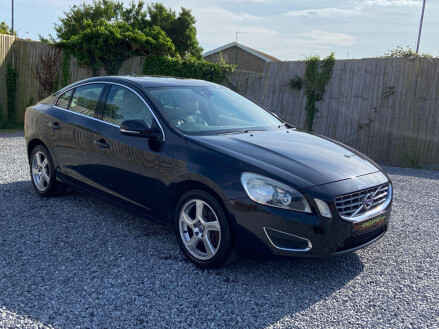 Volvo S60 2.4 D5 SE Lux Geartronic Euro 5 4dr