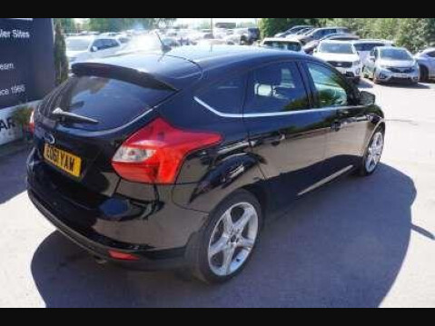 Ford Focus 1.6T EcoBoost Titanium X Euro 5 (s/s) 5dr 5