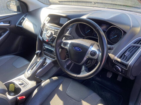 Ford Focus 1.6T EcoBoost Titanium X Euro 5 (s/s) 5dr 15