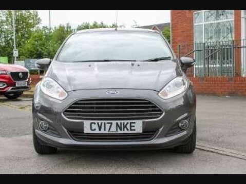 Ford Fiesta 1.5 TDCi Zetec Euro 6 5dr 3