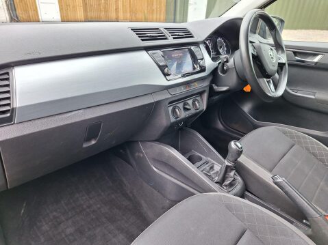 Skoda Fabia 1.0 SE Euro 6 (s/s) 5dr 3